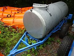 S V D - Wasserfass 2000 Liter 2000 Liter Wassertank mit Fahrgestell